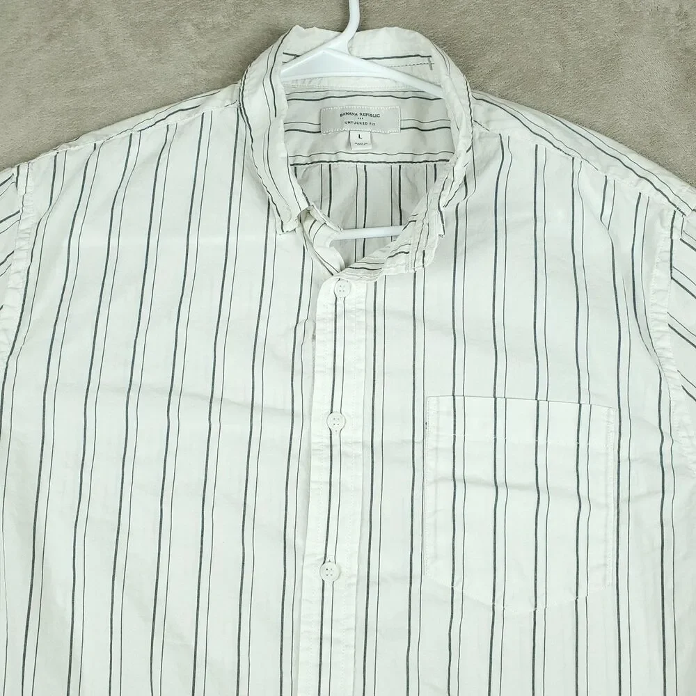 Banana Republic Shirt Mens Large White Stripe Untucked Fit Button Up Casual